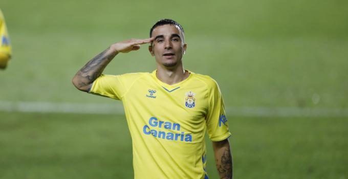 Tres goles de Rober en la goleada (6-1) de Las Palmas al Lugo