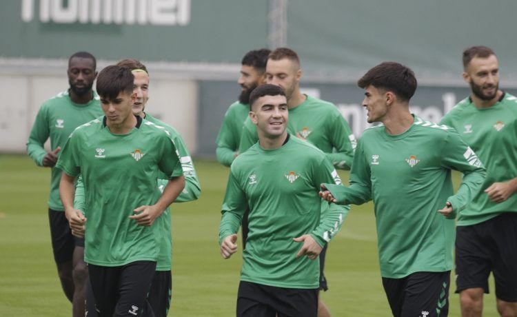 Betis: Más cantera por las circunstancias